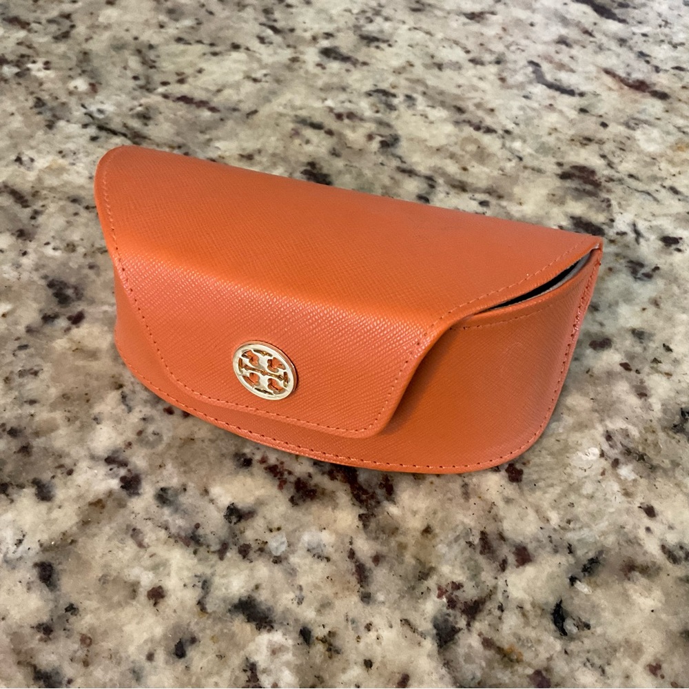 Like New Tory Burch Sunglasses Case